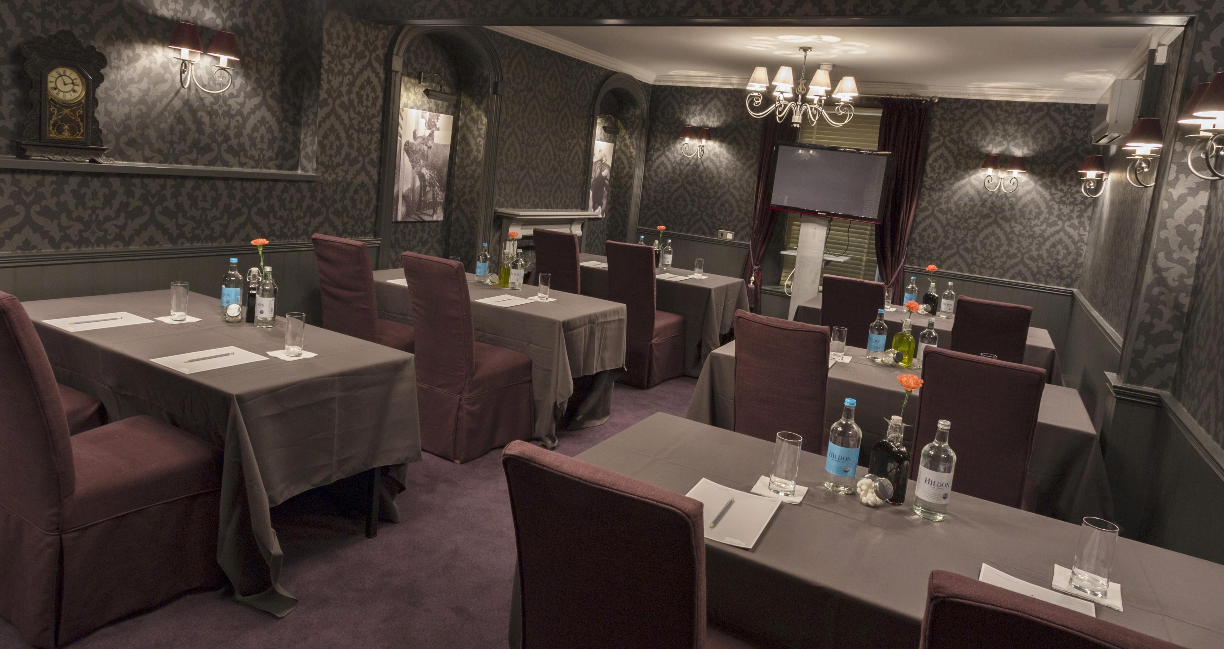 The Farmhouse Hotel And Restaurant Saint Saviour Exteriör bild