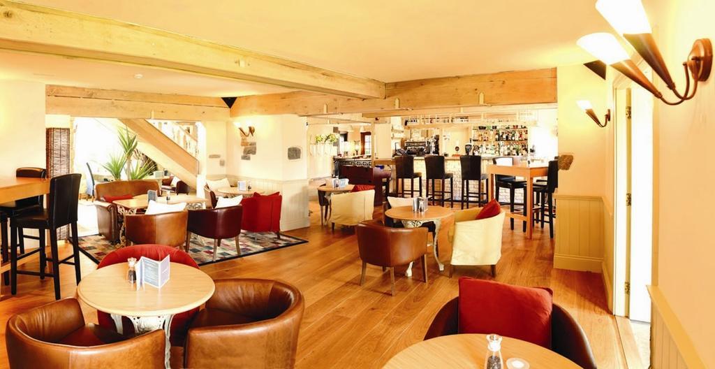 The Farmhouse Hotel And Restaurant Saint Saviour Inreriör bild